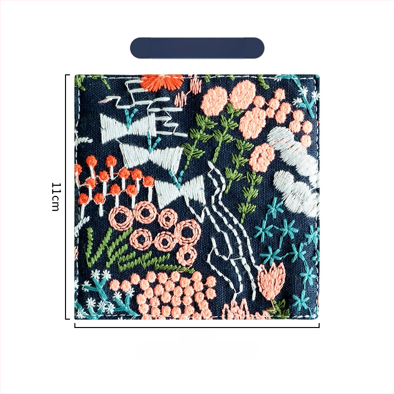 Podšálka z bavlny a ľanu, s kvetovanou výšivkou, štvorcový tvar, hrubý izolačný materiál, vidiecky štýl