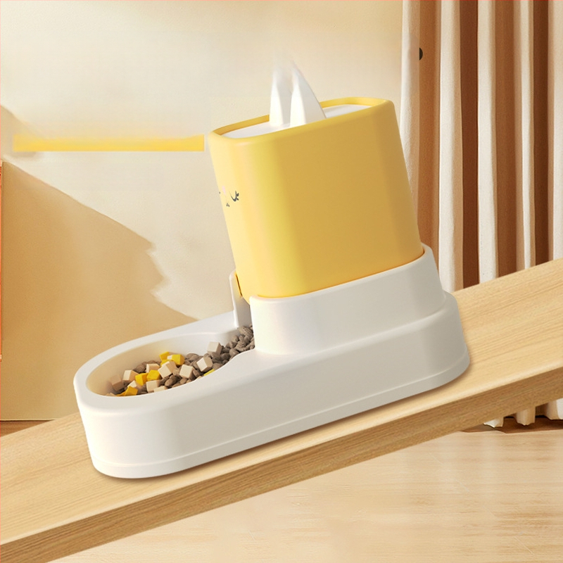 Automatický dávkovač vody pre mačky s dvoma misami v tvare mačacích uší • Materiál: PP • Značka: Meow and • Komplet: Áno • Určené pre: Mačka