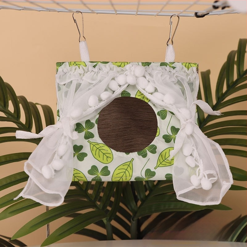 Textilné visiace trojuholníkové hniezdo pre vtáky – priedušné zimné spacie hniezdo pre malé vtáky, proti deformácii nôh