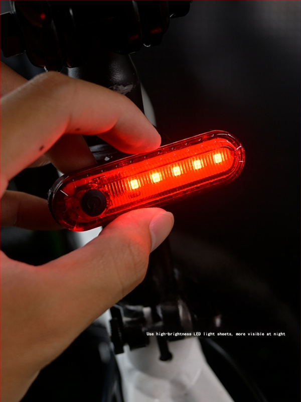 Zadné svetlo na horské kolo s nabíjateľnou funkciou, na nočné jazdy, blikajúci režim, kompatibilné s horskými, cestnými a balansnými bicyklami