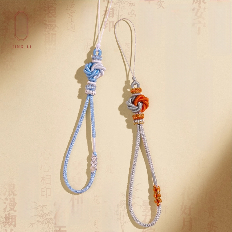 Ručne tkaný mandala náramok na telefón s rastlinným a kvetovým vzorom — Materiál: šnúra; Technika: ručné pletenie; Pôvod: Lianyungang; Pôvodný dizajn