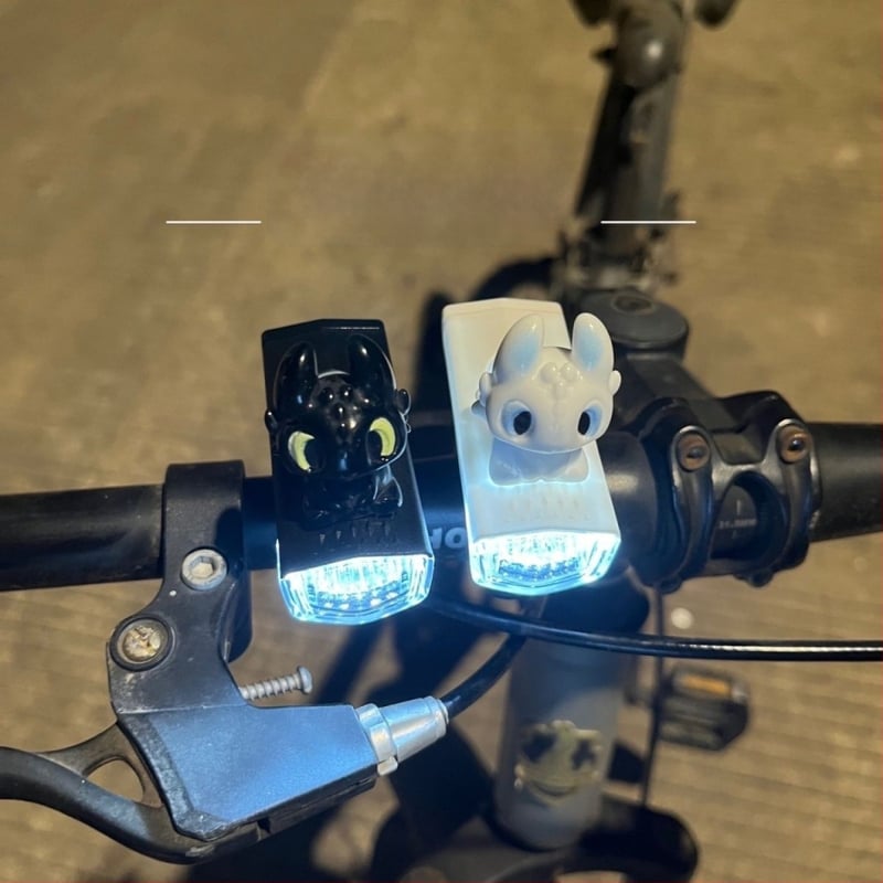 Predné svetlo na bicykel, vodotesné, roztomilý karikatúrny dizajn, nabíjateľné, na nočné jazdy