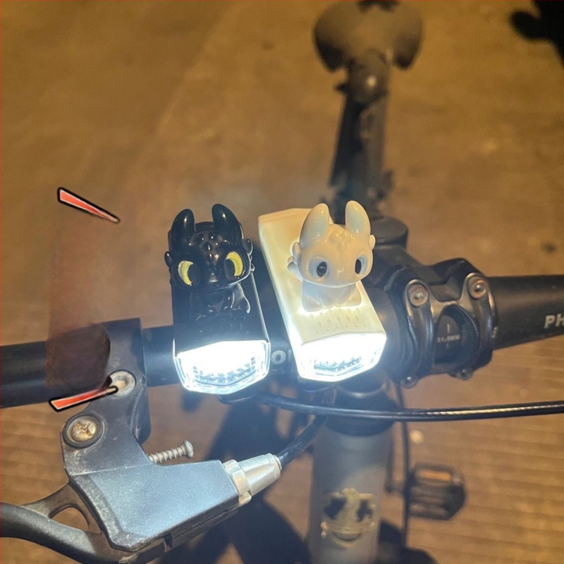 Predné svetlo na bicykel, vodotesné, roztomilý karikatúrny dizajn, nabíjateľné, na nočné jazdy