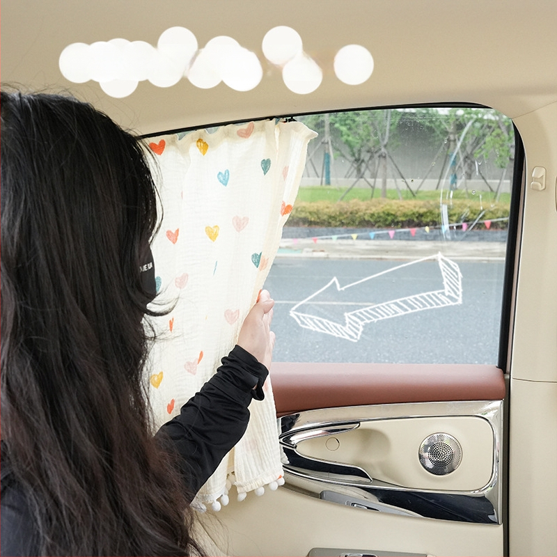 Záves do auta pre okno s integrovanou koľajnicou, dvojvrstvové bavlnené vlákno, montáž typu karta, karikatúrny štýl s motívom vetra, karikatúrny vzor