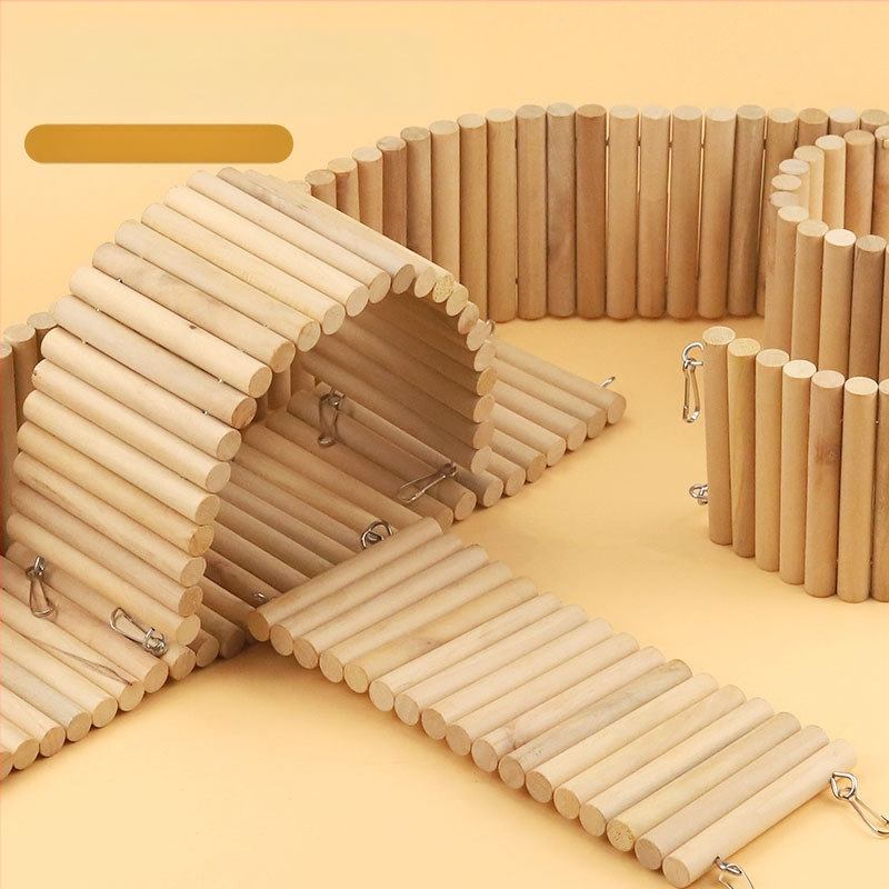 Dekor do klietky pre škrečka: drevený oblúkový most, lezecký rebrík a deliace panely