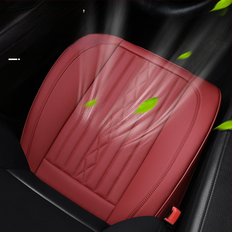 Kožená autosedačová vložka – štvorssezónový univerzálny poťah na sedadlo s lemom, športový štýl; koža na povrchu; výplň z syntetických vlákien; dekorácia a priedušnosť