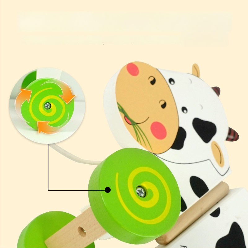 Medinis traukiamasis vežimėlis su pieno karve vaikams 4–6 metų — švietėjiška ankstyvojo ugdymo žaislas