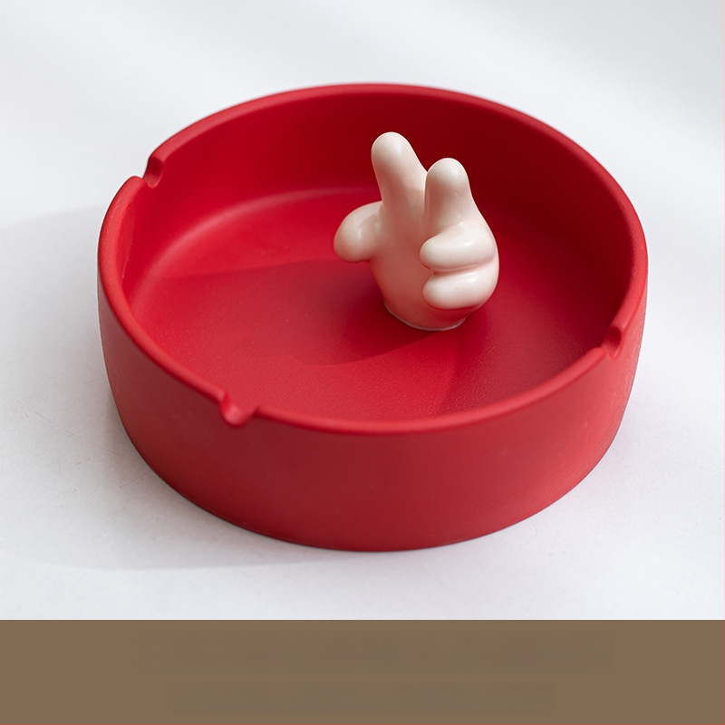 Keramický popolník s mačkou z karikatúry – vetru odolný, s tlačou loga, na dekoráciu a skladovanie, zbierka