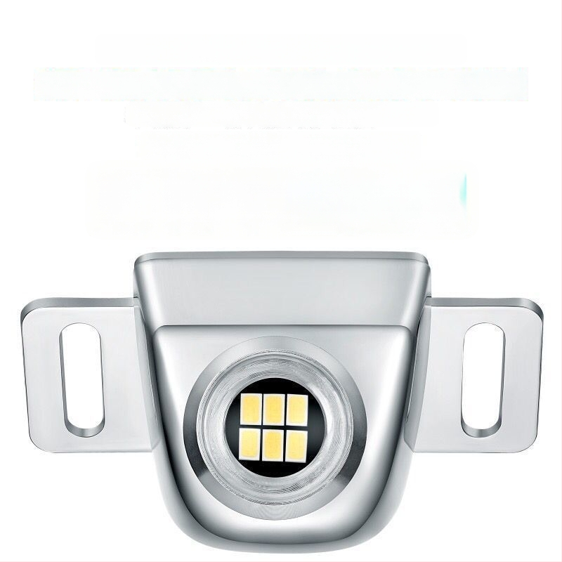 LED spätné svetlo do auta – ultra jasné, univerzálne, 24V, 15W, zinokový zliatok, montáž do kufra