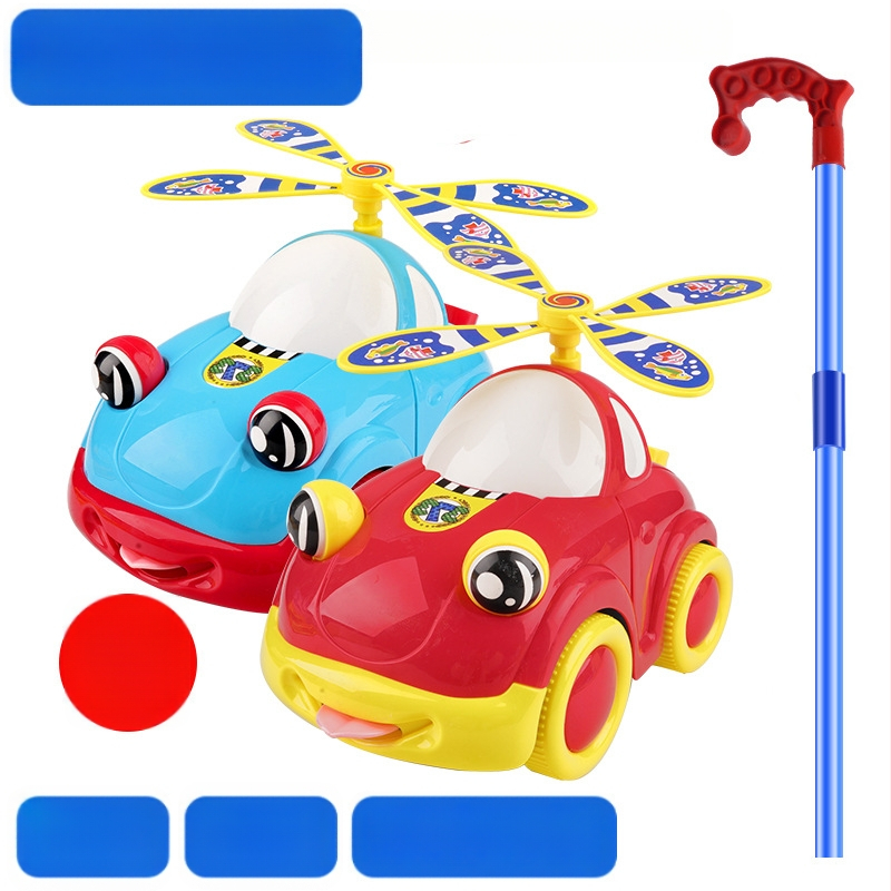 Ťahané detské autíčko s dvojitým ramenom, zvonček a pohyblivé oči; plastová konštrukcia; balené v sáčku; pre vek 4–6 rokov.