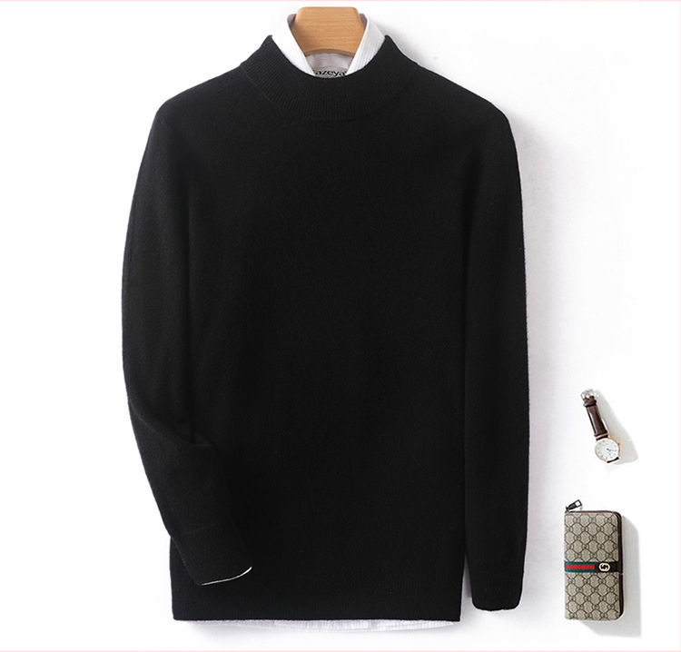 Pánsky sveter z 100% vlny, polovične vysoký golier, dlhé rukávy, priliehavý strih, zima