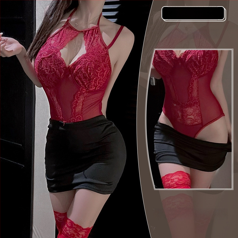 Krajkový halterneck body, polyester 70–80%, úzky strih