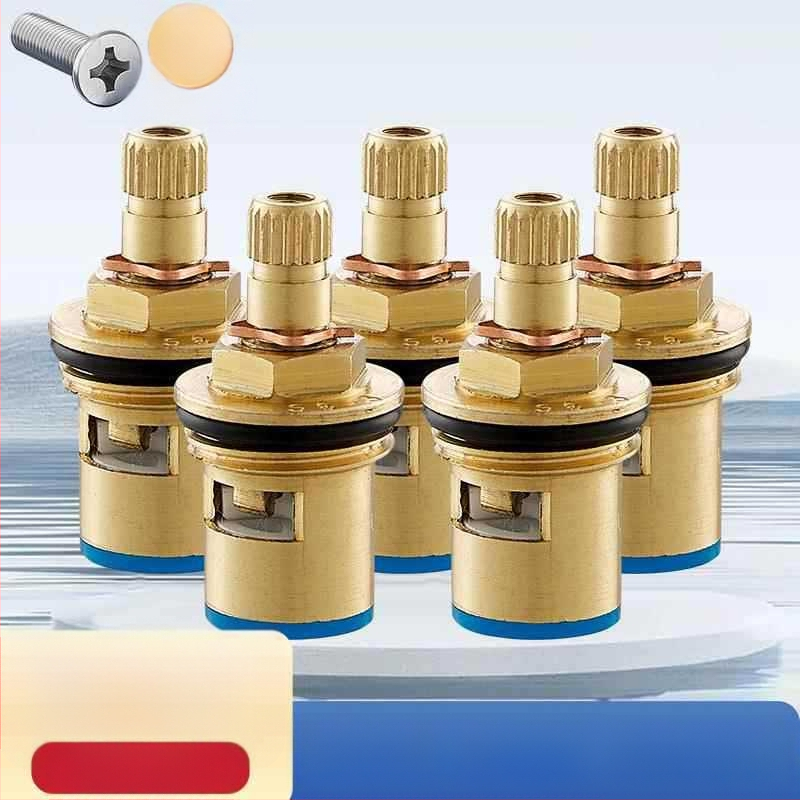 Meďový jadrový ventil pre kuchynský kohútik – univerzálne horúce/studené, rýchle otvorenie, trojuholníkový ventil, keramické vnútorné jadro