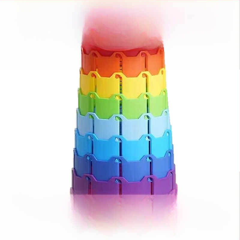 Vonku skladacia plastová stolička – prenosná skladacia stolička do domu alebo na balkón; materiál: plast; skladacie: áno; kategória: skladacie stoličky