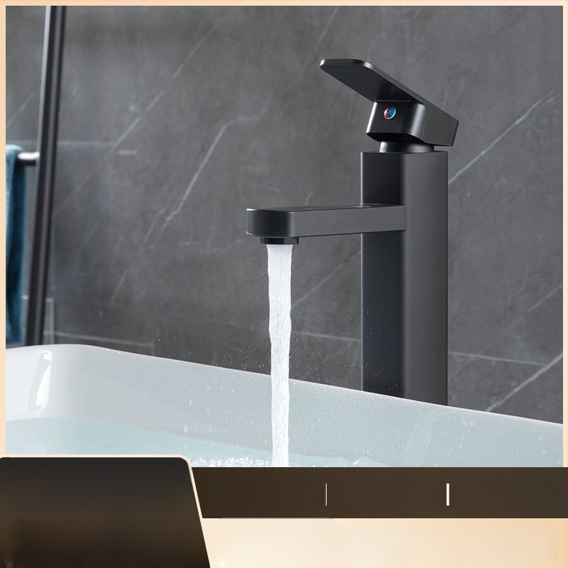 Umývadlový batéri do kúpeľne – meďné telo, keramický disk ventilu, povrch pečený náterom, špirálové otvorenie, jednospojový systém