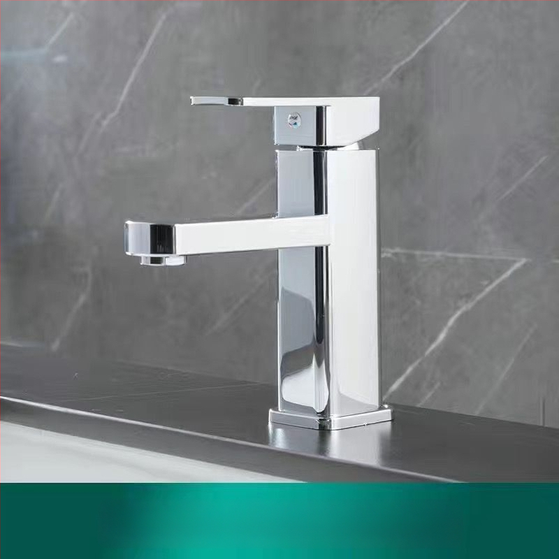 Umývadlový batéri do kúpeľne – meďné telo, keramický disk ventilu, povrch pečený náterom, špirálové otvorenie, jednospojový systém