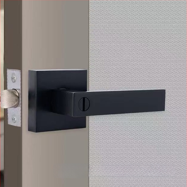 Zinková zliatina dverová zámka, typ guličkový zámok, model Ball lock tongue, vhodný pre drevené dvere, jednoduchý a odolný dizajn