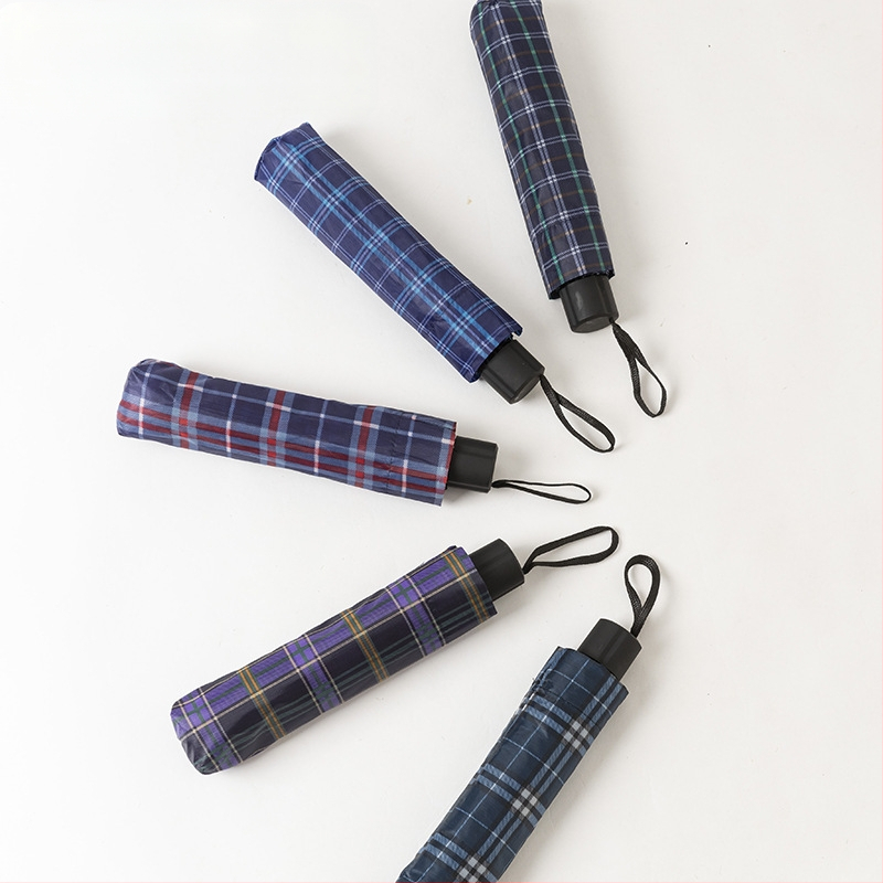 Dospelý dáždnik s károvaným vzorom, 8 oceľových výstuží, ručné otváranie, tlač loga, UPF >50, britský štýl