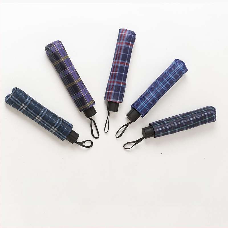 Dospelý dáždnik s károvaným vzorom, 8 oceľových výstuží, ručné otváranie, tlač loga, UPF >50, britský štýl