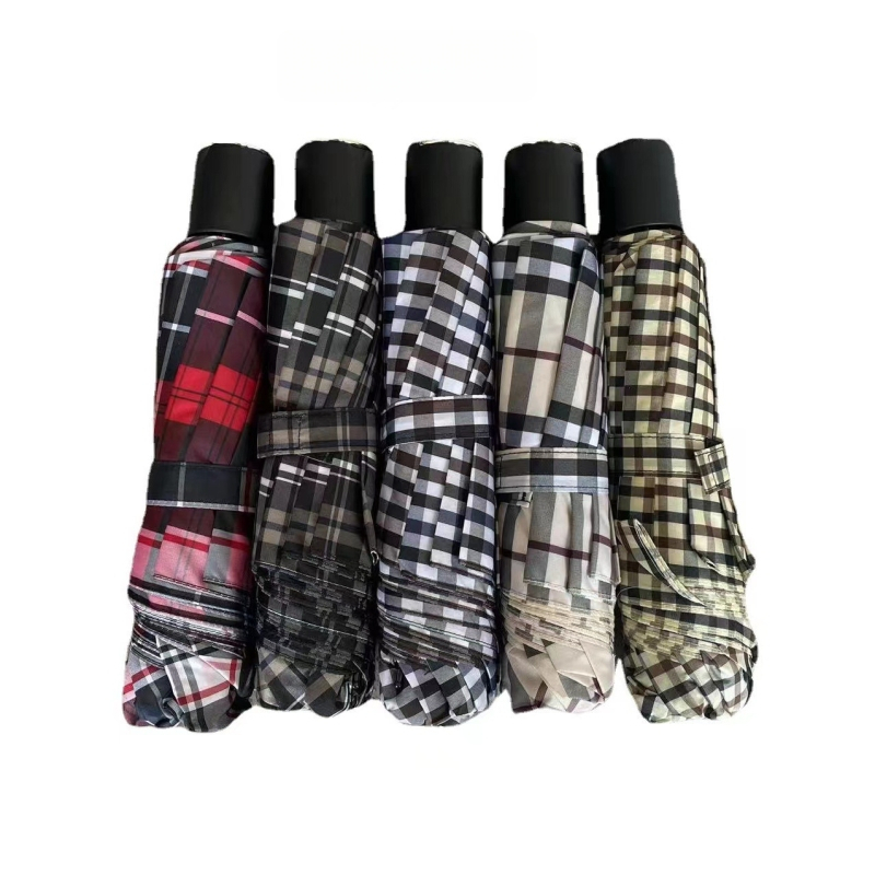 Paradise dáždnik: trojskladaný kockovaný vzor, 10 oceľových lúčov, látka z polyesteru 210T, ručné otváranie, UPF >40