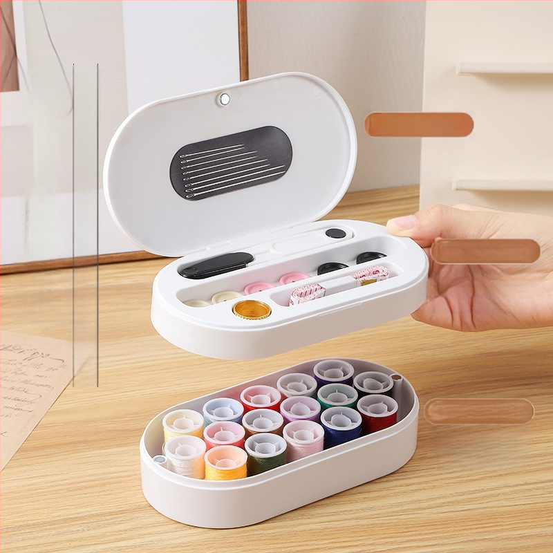  Magnetická kazeta na ihly a niť, prenosný vreckový štýl, sada 84 kusov, materiály: ABS, magnet, lepiaci magnetický list