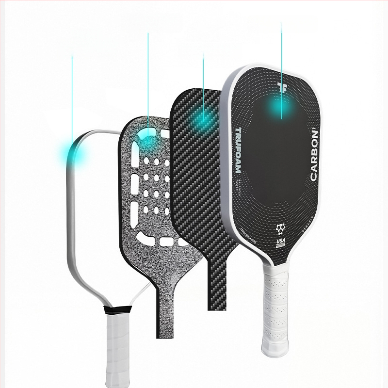Bedmintonová raketa s rámom z uhlíkových vlákien, vnútorná pena jadra, T700 uhlík, vlastná úprava k dispozícii