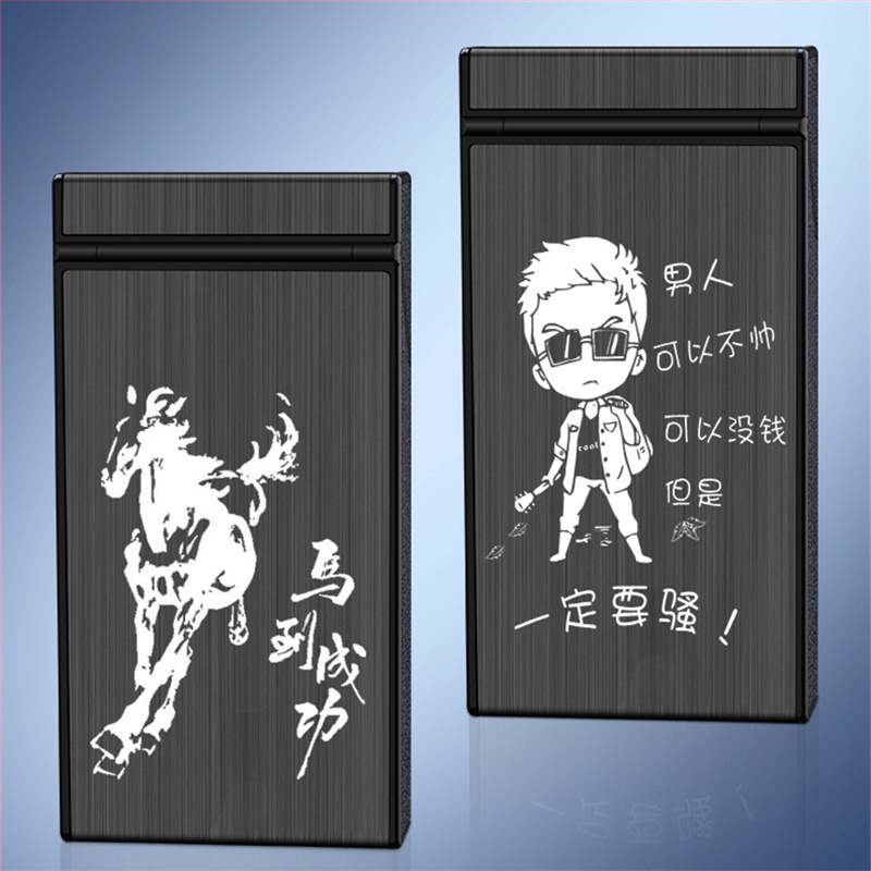 B05 USB nabíjacia puzdro na cigarety s integrovaným oblúkovým zapaľovačom, kapacita 20 cigariet, ABS materiál