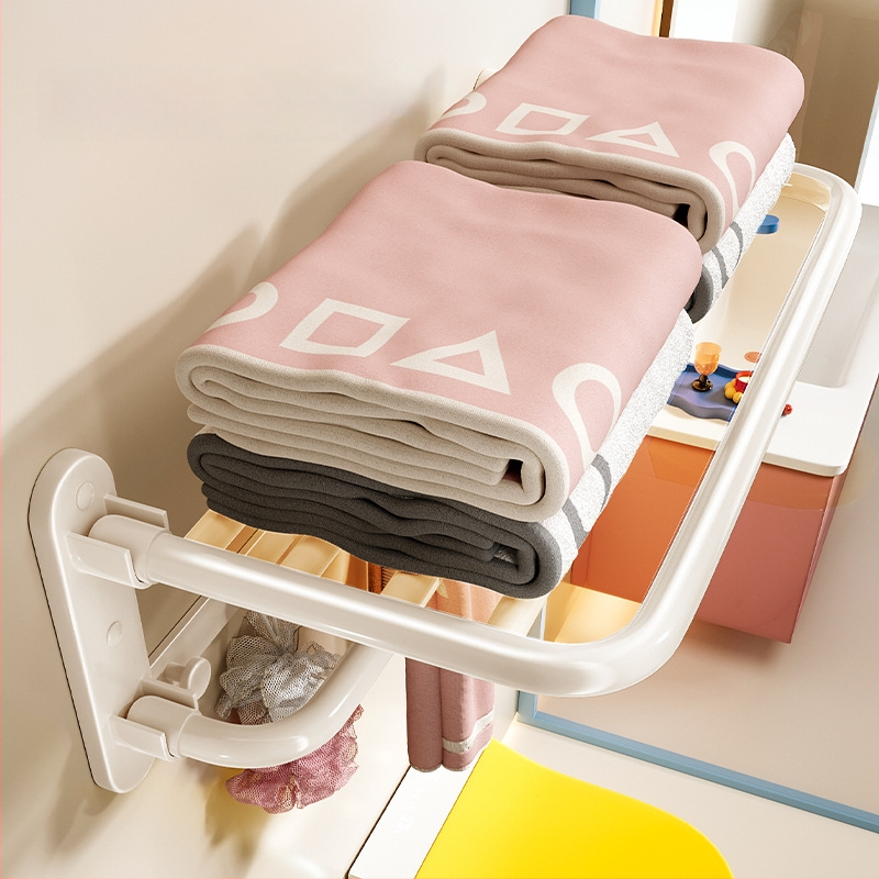 Stojan na uteráky do kúpeľne, hliník, povrchová úprava striekaným plastom, moderný minimalizmus; dostupné zostavy od 2-6 dielov