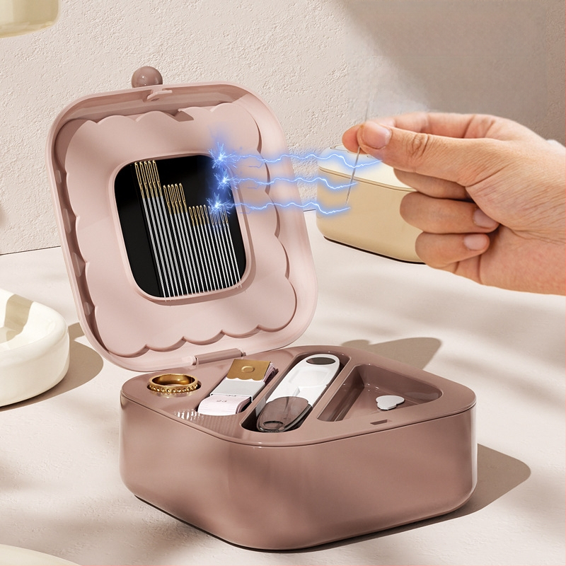 Šijací set – domáci, praktický, ručne vyrobený, prenosný magnetický mini set; Značka Youqin; Model F997T7M97J6665; Obsah balenia: 54 ks; Hrubá hmotnosť: 290 g