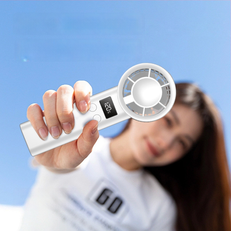 Käeshoitav USB ventilaator, 3 tiivad, sisseehitatud aku 1000–1200 mAh, USB toide, müratase alla 36 dB, 100 kiiruse taset