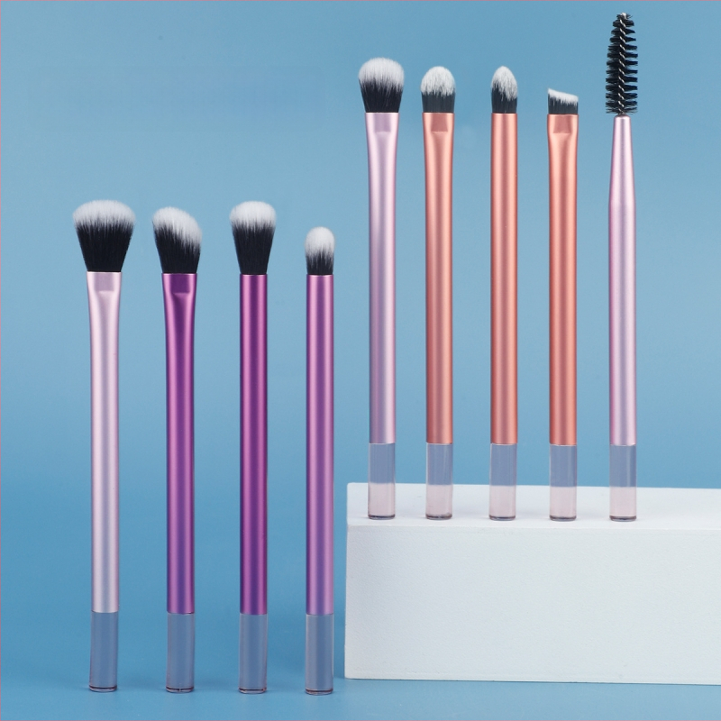 9-osaline meigikäsnede komplekt alumiiniumist vartega, sünteetilised karvad, karva pikkus 3 cm, kogupikkus 13 cm