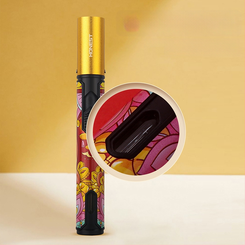 Aizdedzinātājs - garš rokturis, vēja izturīgs, butāns (metāla korpuss)