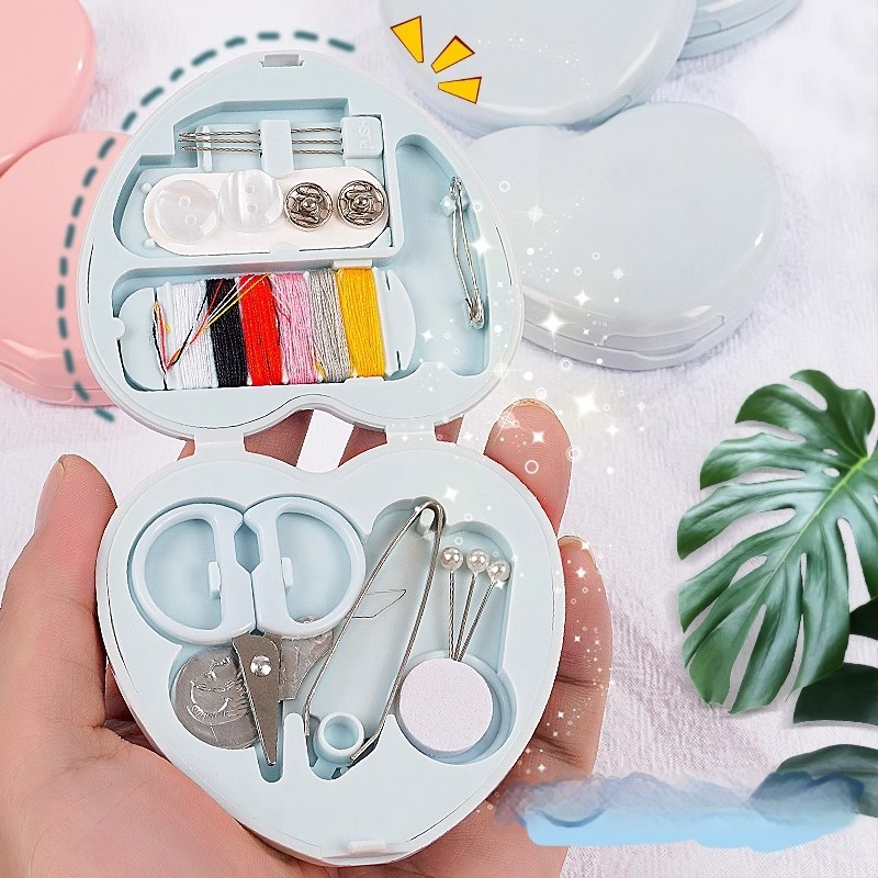 Õmbluskomplekt - Südamekujuline mini reisikast, kaasaskantav ja praktilised õmblustööriistad, 500 tk, 0,02 kg, Uus Hiina stiil