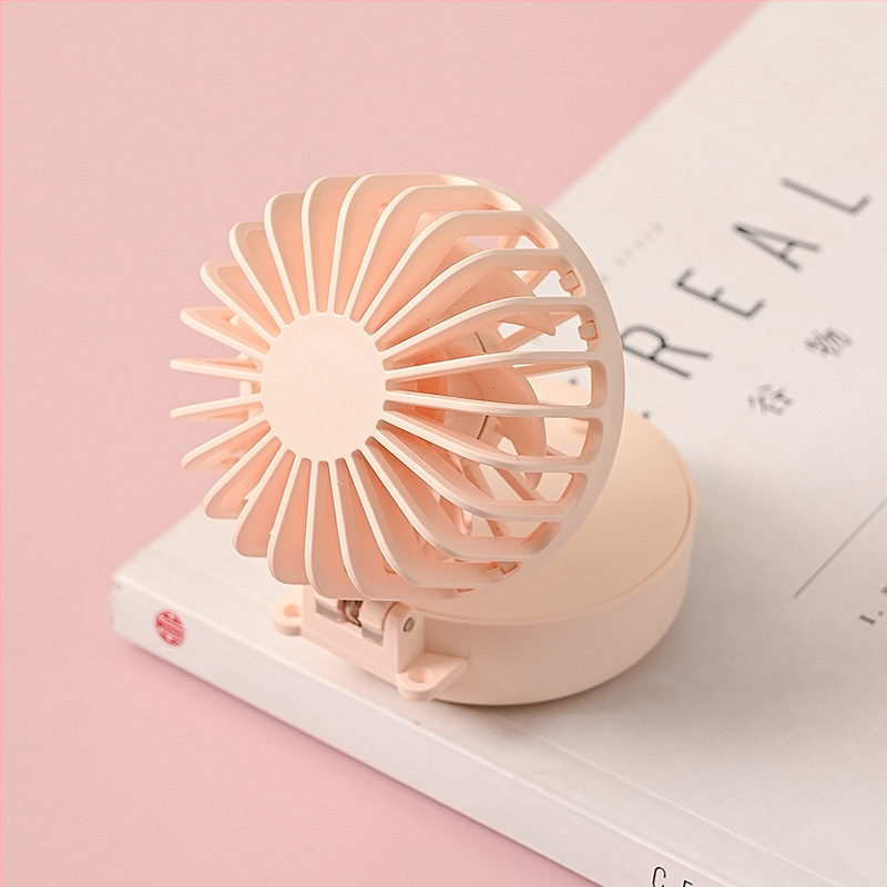Mini kokkukäiv kaelaventilaator USB-laadimisega, sisseehitatud akuga 500–800 mAh, brushless mootor, 3 kiirust, kaasaskantav käe- või laua ventilaator
