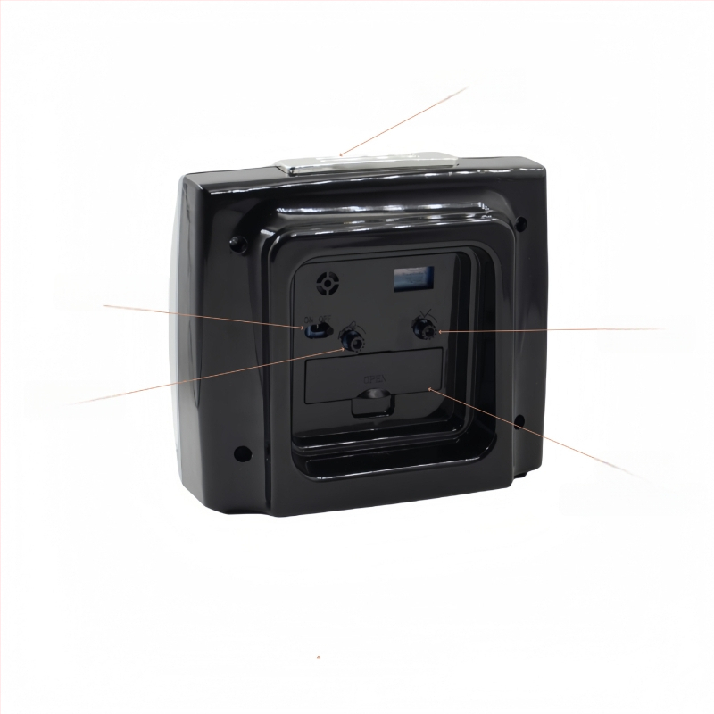 Laua kell K10 – vaikne äratuskell, suured numbrid ja öine valgustus, patareidega toidetav, ühesuunaline, plastikust korpus