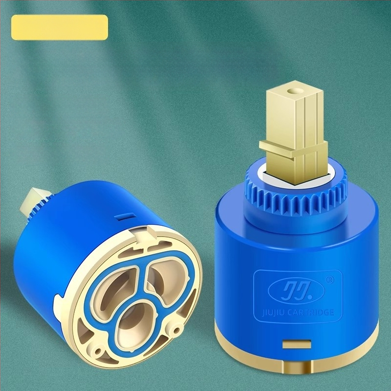 Keraminis vožtuvo šerdis virtuvės maišytuvui – šaltas/karštas vanduo, PC+ keramika, šiuolaikiškas minimalistinis stilius