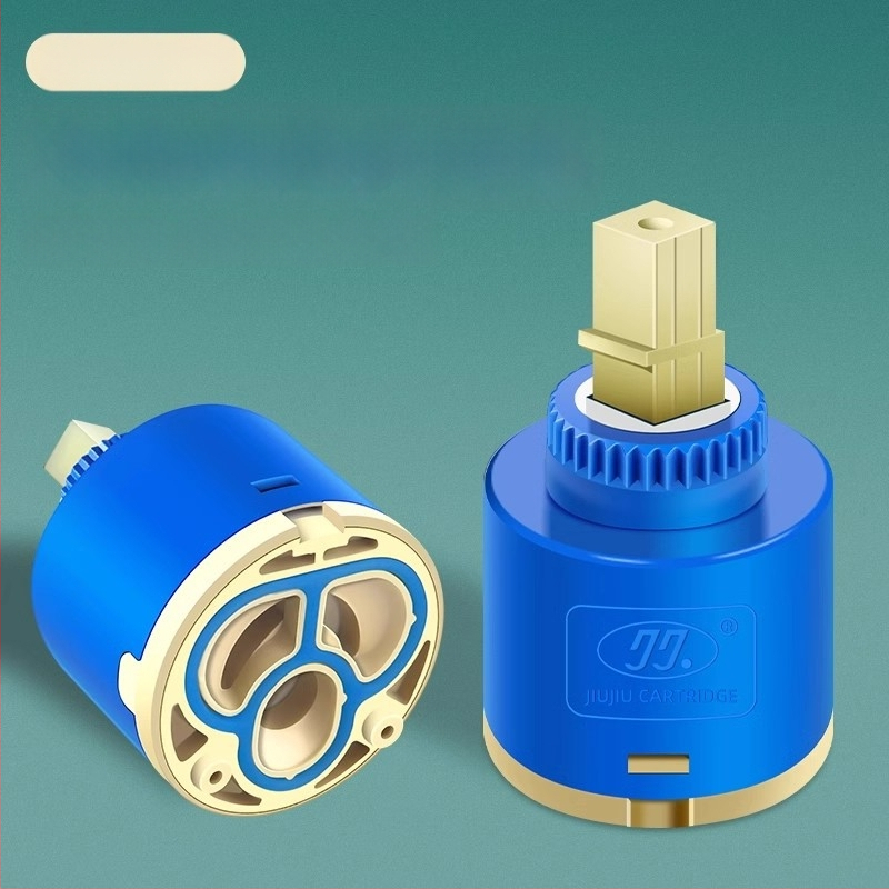 Keraminis vožtuvo šerdis virtuvės maišytuvui – šaltas/karštas vanduo, PC+ keramika, šiuolaikiškas minimalistinis stilius