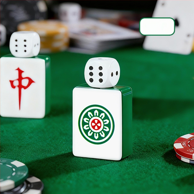 Tsinkide sulamist tuluke, pöörlevate kaardike ja mahjongi kujundusega, tuulekindel, dekoratiivne, reguleeritav leek (AW906)