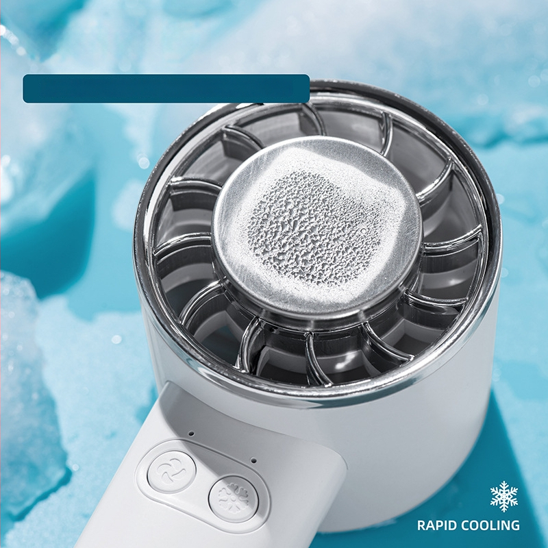 Käe USB ventilaator karabiiniklipsuga, 5 tiiba, harjadeta mootor, sisseehitatud 1200–2000mAh aku, 3 kiirust, müratase <36 dB, jääjahutuse karabiinifunktsioon, mudel SQT-1