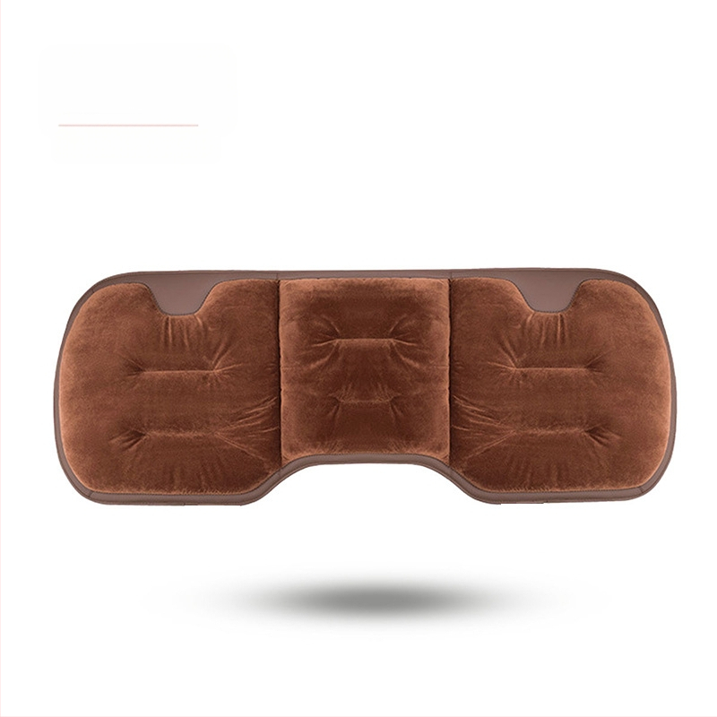 Automobilio sėdynės pagalvėlė - paviršius: vilnonė megztinė; užpildas: flanelės medvilnė; žiemai; komplektas iš kelių dalių