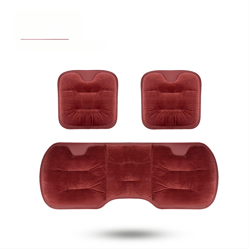 Automobilio sėdynės pagalvėlė - paviršius: vilnonė megztinė; užpildas: flanelės medvilnė; žiemai; komplektas iš kelių dalių