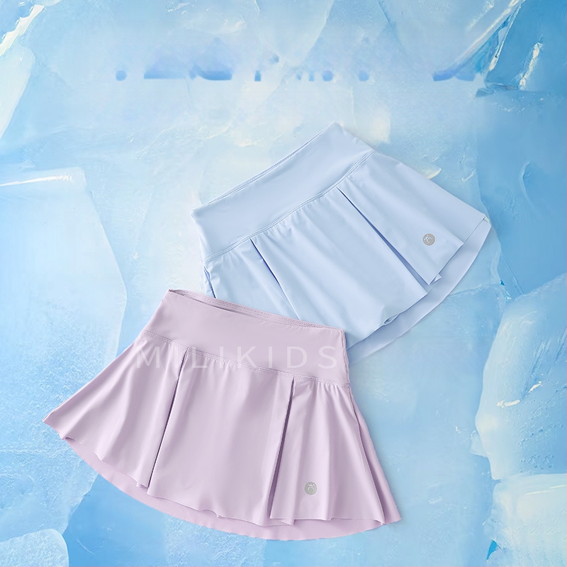Lastele badmintonile pliiusri seelik, kiiresti kuivav jää-siidkanga, 89,1% nailon, A-telje lõige, vooder nailon, suvi