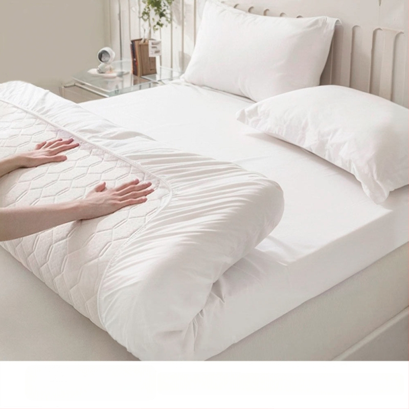 Vienkartinė čiužinio apsauga – dulkėms atspari, nešiojama, stora; SMMS nepluošto audinys