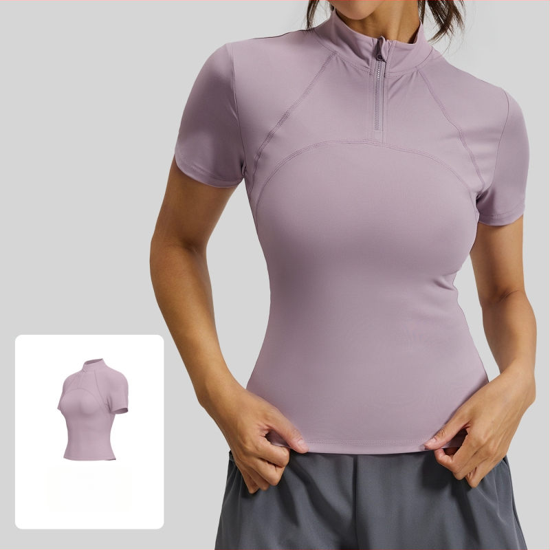 Moteriški trumpi rankovių sportiniai marškinėliai su puse užtrauktuku - liesas siluetas, didelis elastingumas, audinys poliesteris + elastanas 88%/12%, skirta bėgimui, fitnesui ir jogai