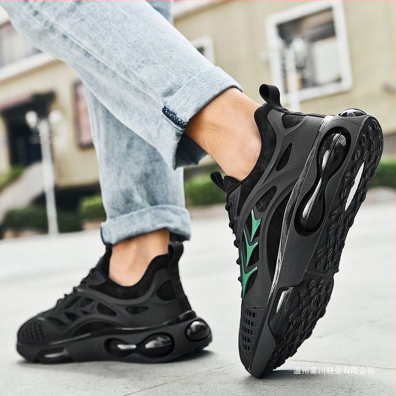 Vyriski kvėpuojantys tinkliniai sportbačiai - raišteliai, gumos padas, smailus pirštas, vidpadis iš dirbtinės kailio