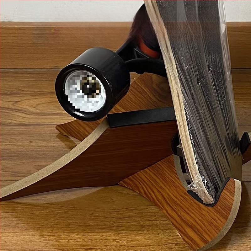 Dvigubos riedlentės laikymo ir ekspozicijos stovas Dragon Board (du ratukai) – KLJL866, Skirta vaikams