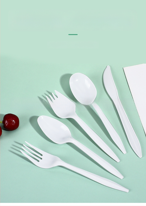 Vienkartinė PS plastikinė šakutė desertams, tortoms, vaisiams ir kepsniams, atskirai įpakuota; pakuotėje 1000 vnt; biologiškai skaidri; logotipo spausdinimas įmanomas