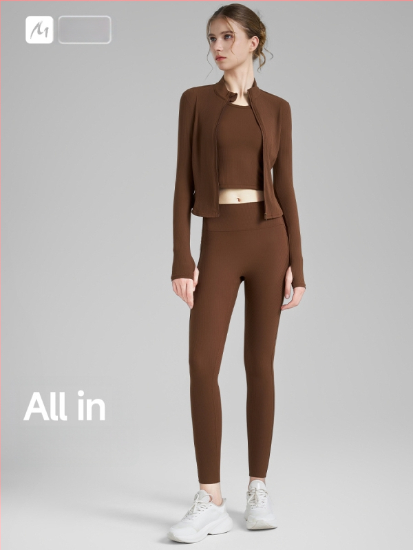 Moterų jogos švarkas su ilgomis rankovėmis, klubų ilgio, poliamido-spandekso audinys, sudėtis 75% nailonas, 25% spandeksas, didelis elastingumas