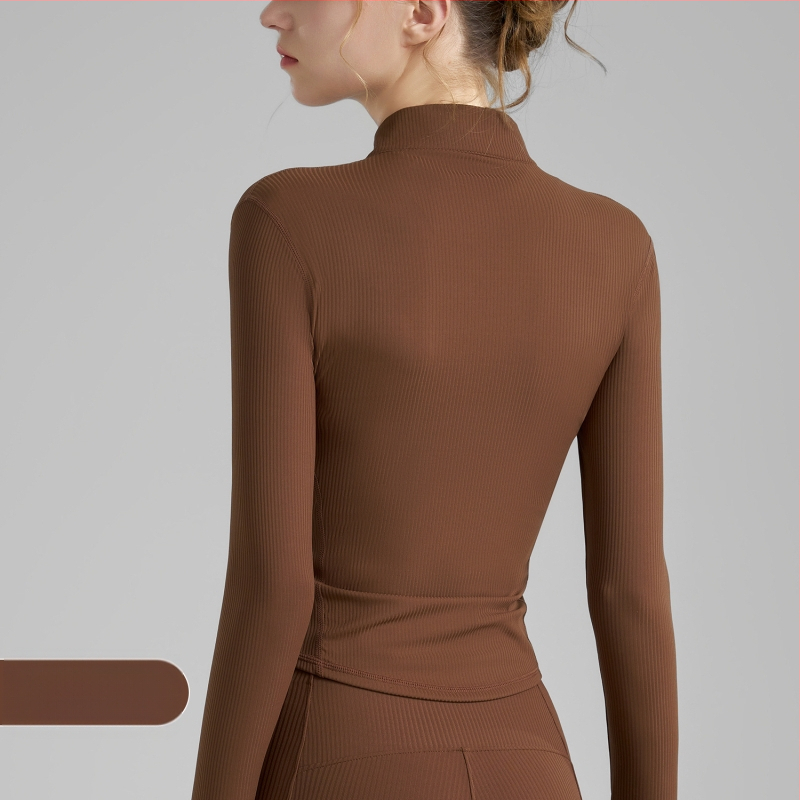 Moterų jogos švarkas su ilgomis rankovėmis, klubų ilgio, poliamido-spandekso audinys, sudėtis 75% nailonas, 25% spandeksas, didelis elastingumas