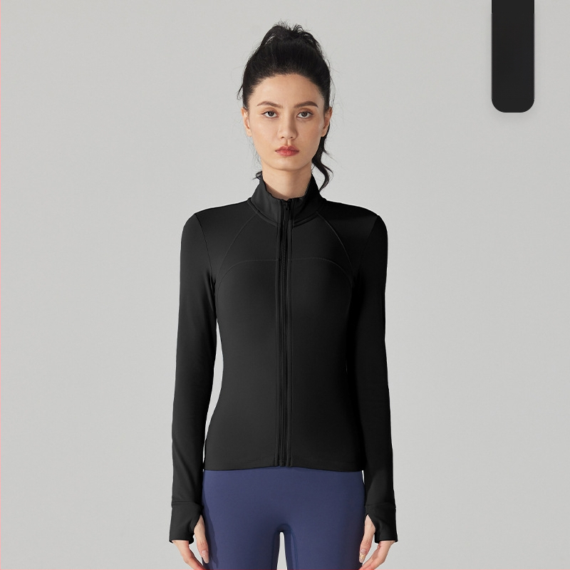 Moteriška striukė su fleece pamušalu, nailono-velūro išorė, aukštas apykaklė, priekinis užtrauktukas.